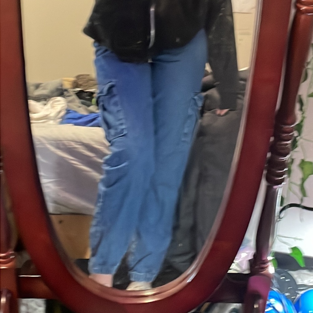 Misguided cargo jeans- size 2